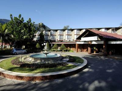 Berjaya Bay & Casino 4*
